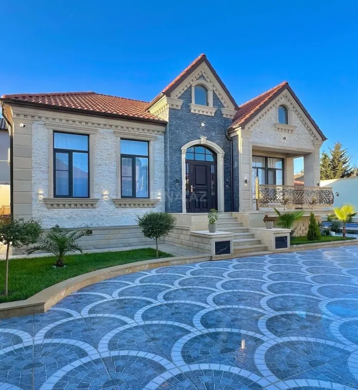 Satılır 5 otaqlı həyət evi 165 m²