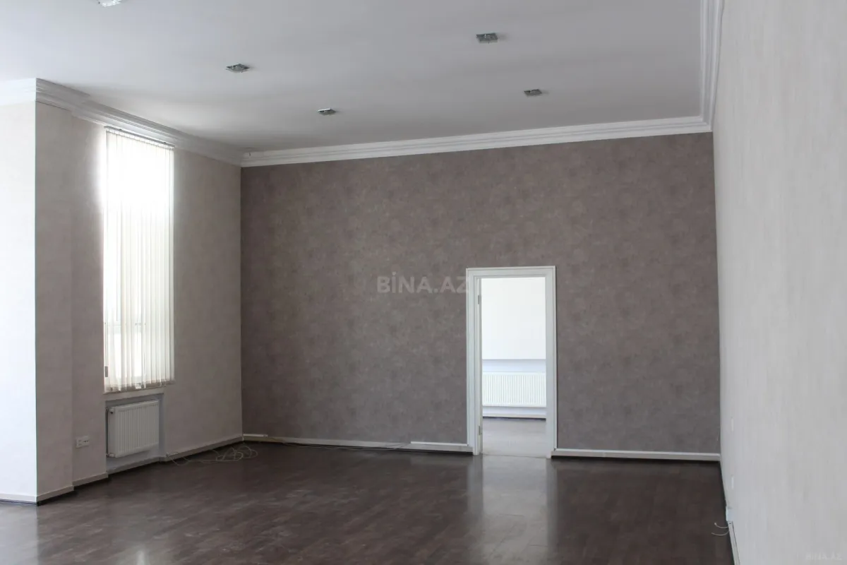 Kirayə verilir 2 otaqlı ofis 70 m²