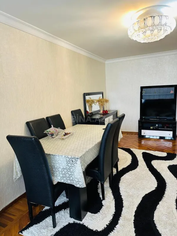 Satılır 3 otaqlı mənzil 80 m²
