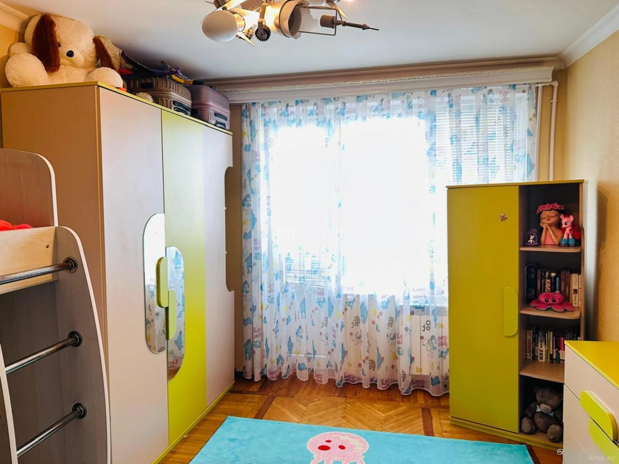 Satılır 3 otaqlı mənzil 80 m²