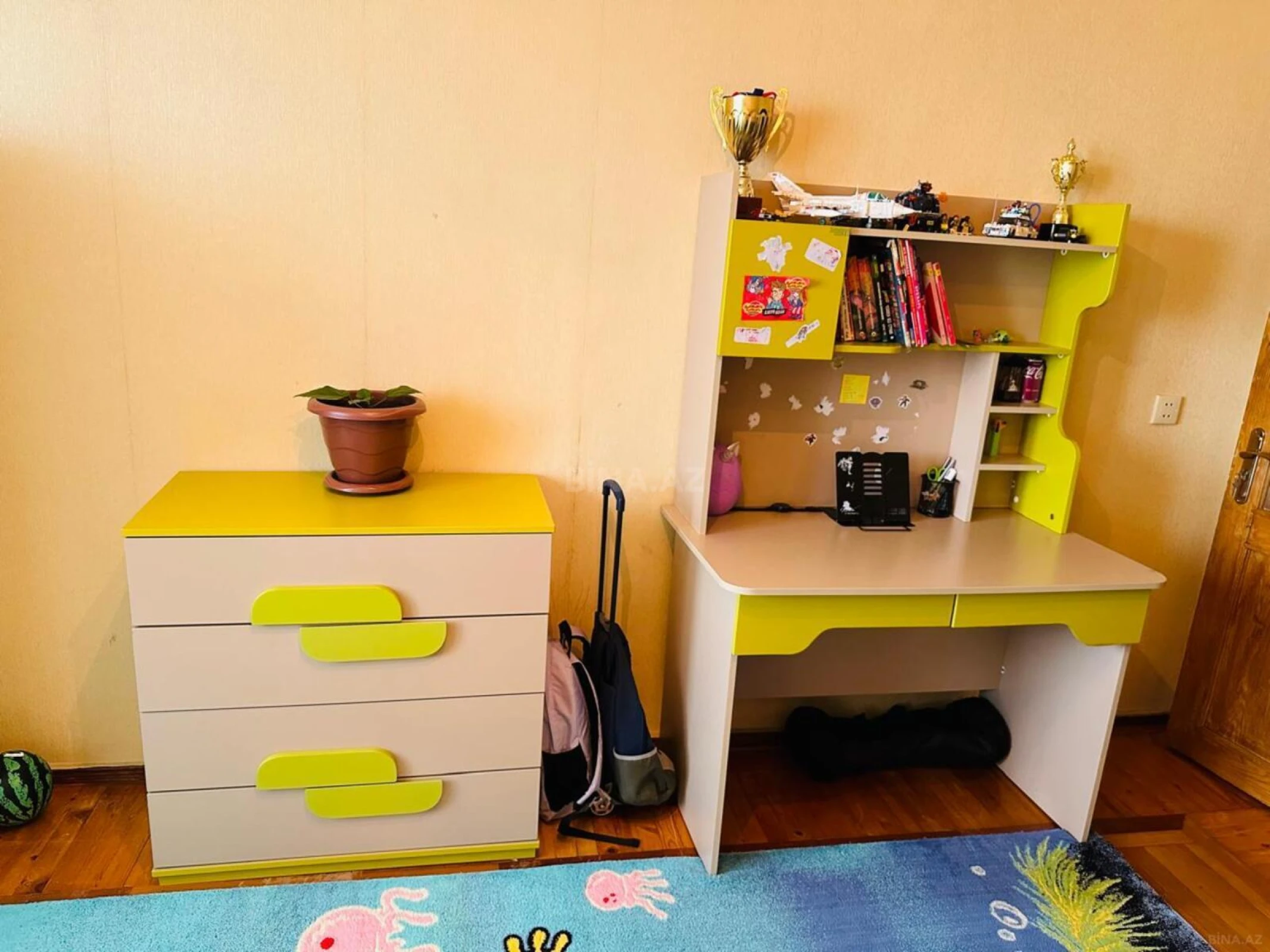 Satılır 3 otaqlı mənzil 80 m²