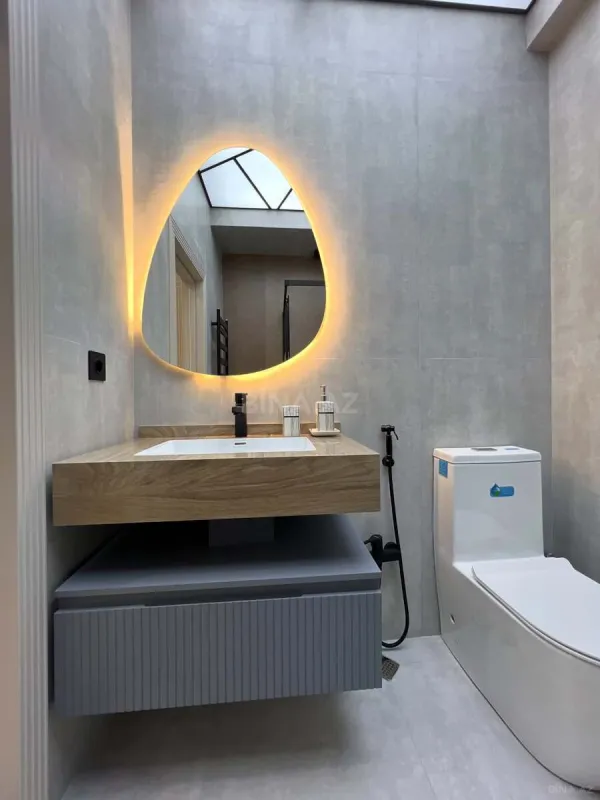 Satılır 2 otaqlı mənzil 55 m²