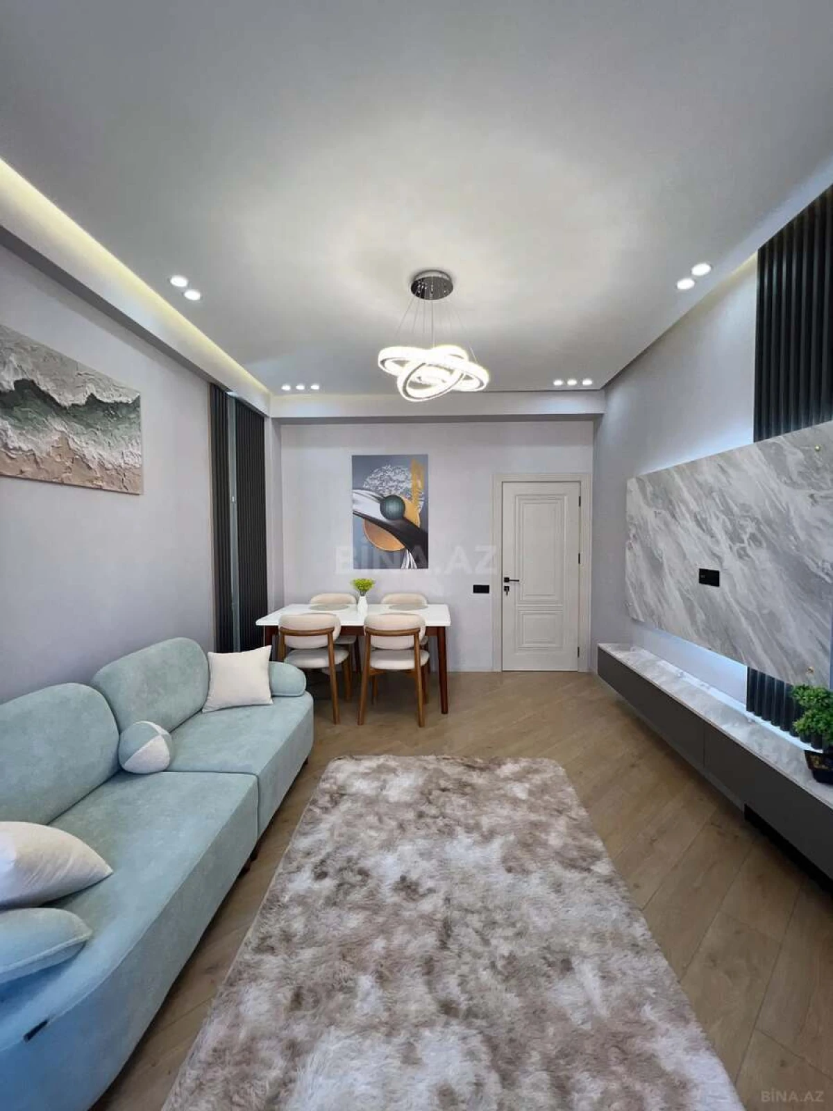 Satılır 2 otaqlı mənzil 55 m²