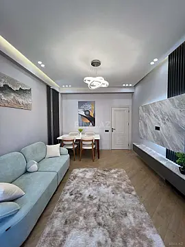 Satılır 2 otaqlı mənzil 55 m²