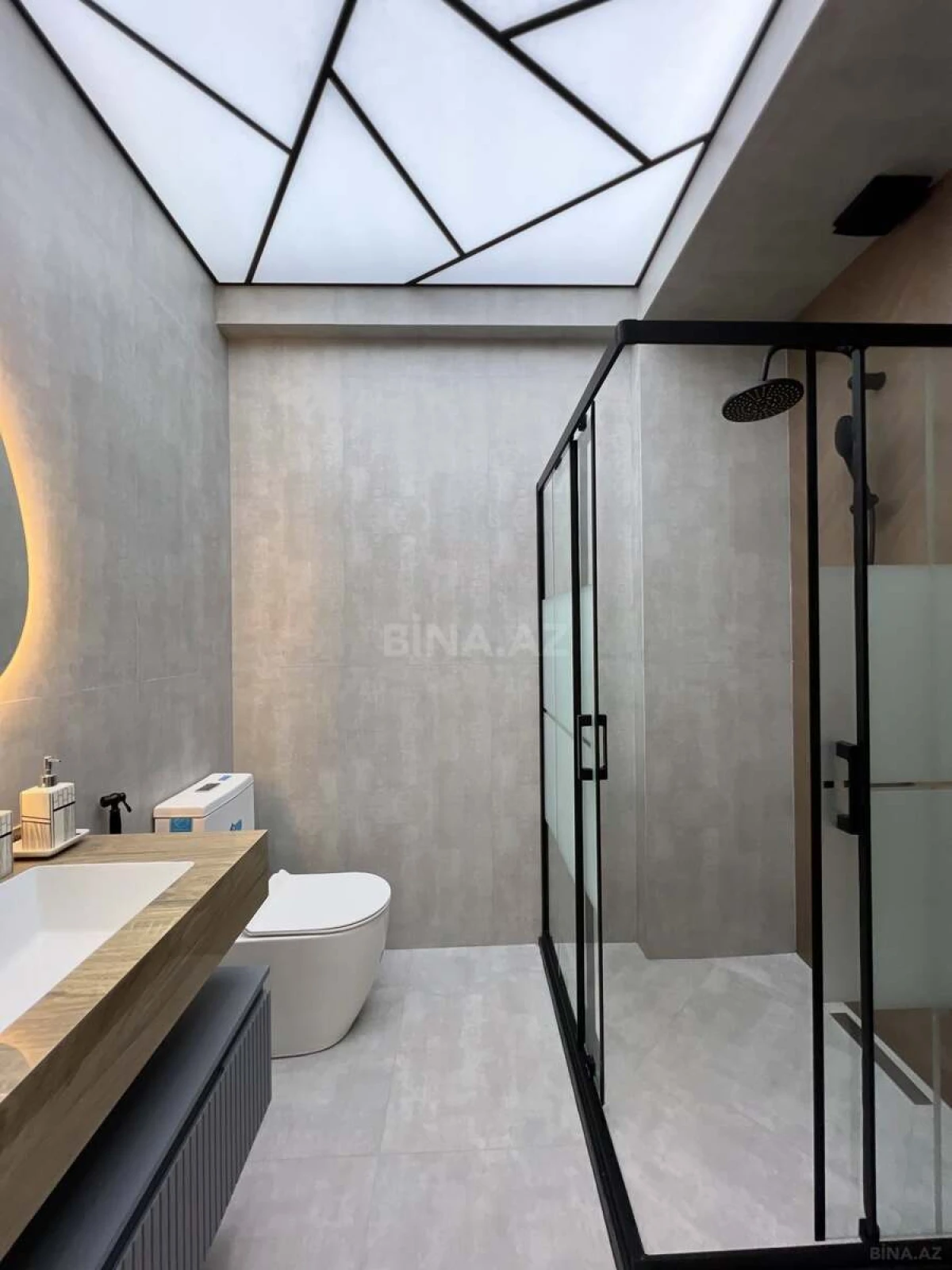 Satılır 2 otaqlı mənzil 55 m²