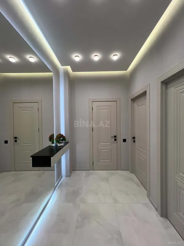 Satılır 2 otaqlı mənzil 55 m²