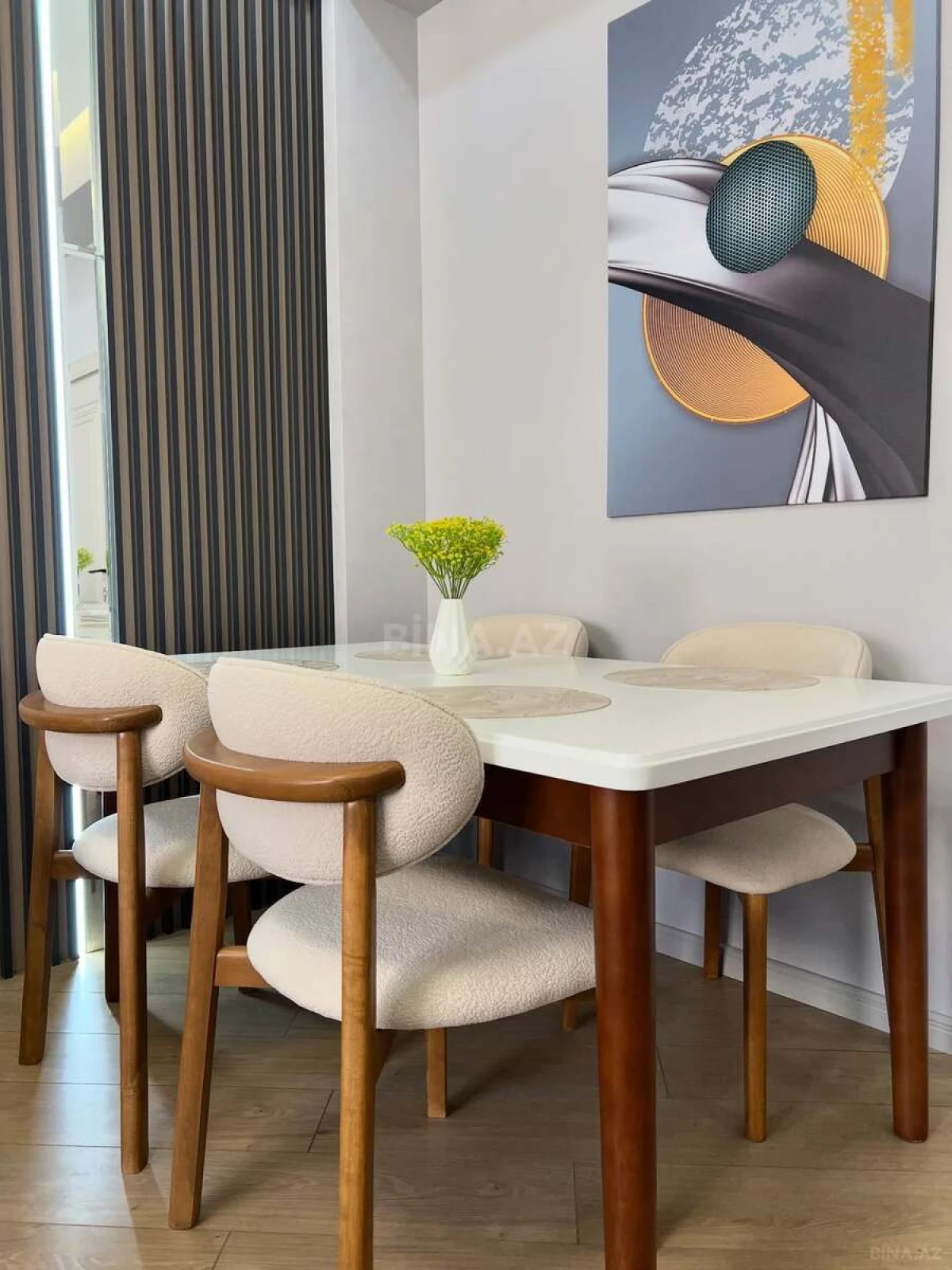 Satılır 2 otaqlı mənzil 55 m²