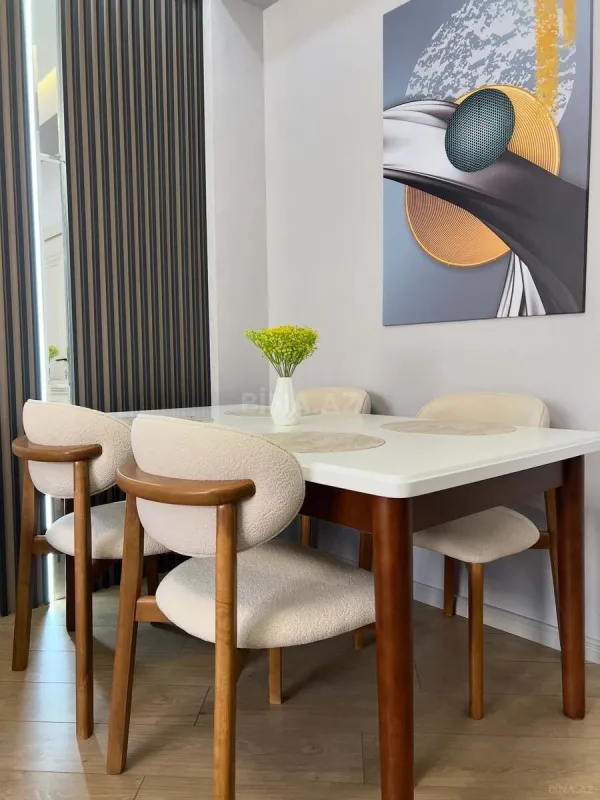 Satılır 2 otaqlı mənzil 55 m²