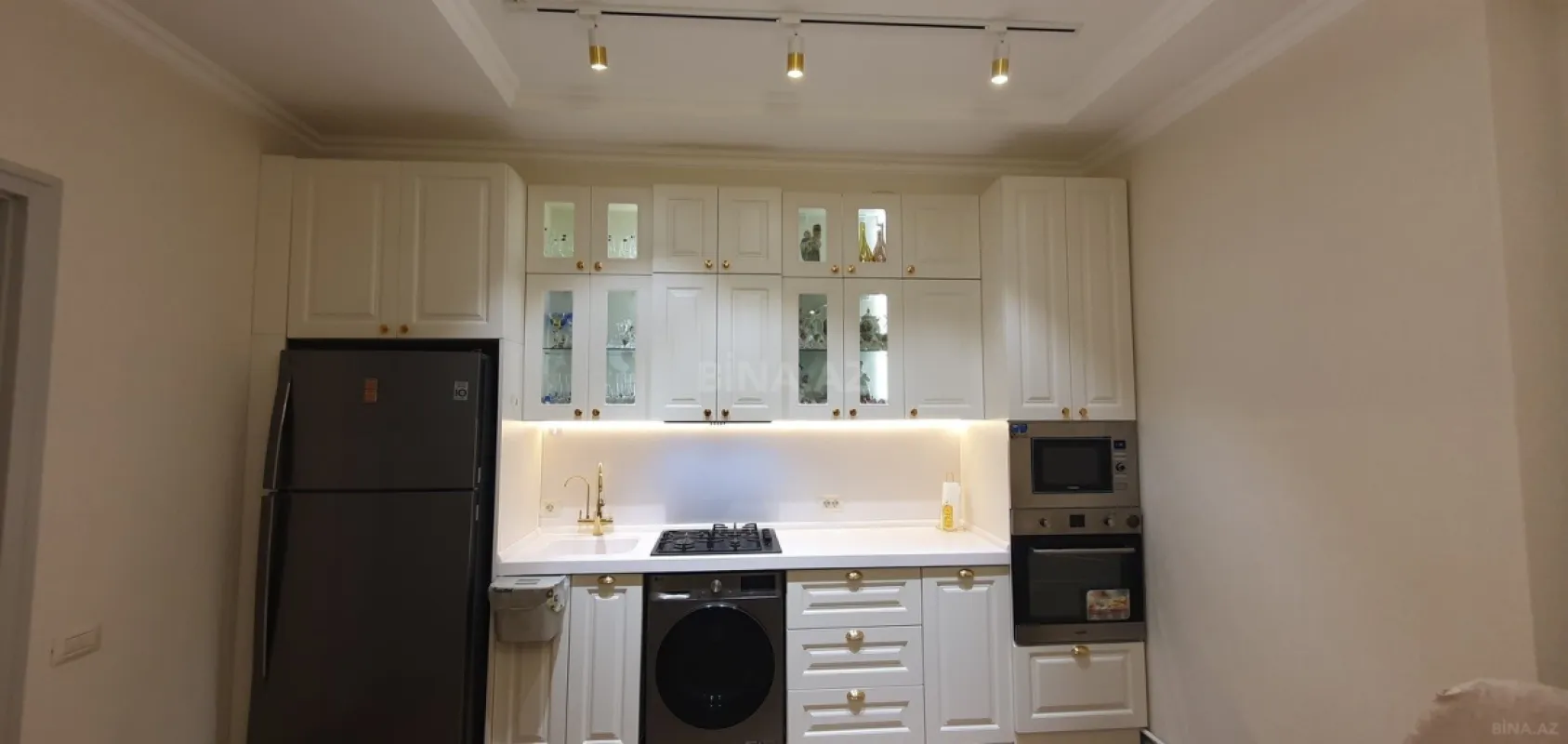 Satılır 3 otaqlı mənzil 71 m²