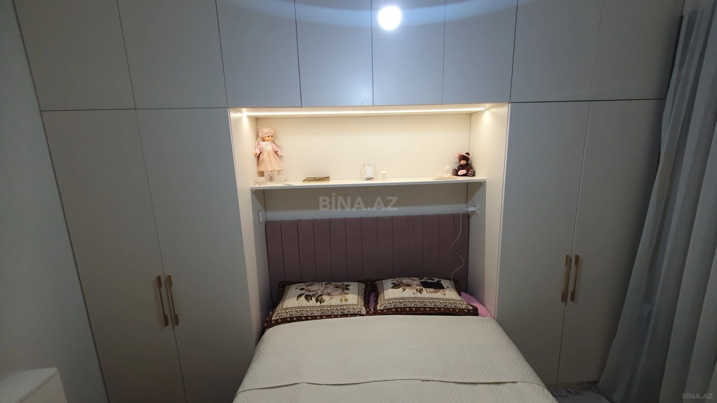 Satılır 3 otaqlı mənzil 71 m²