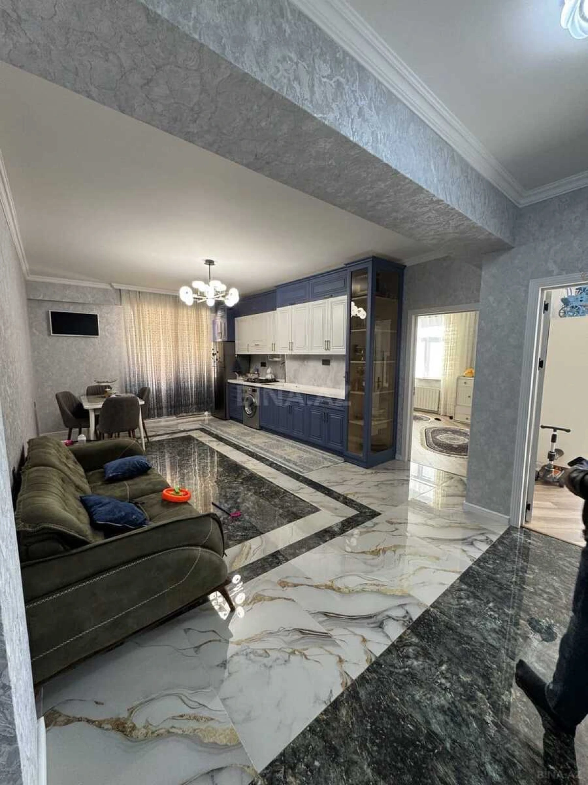 Satılır 3 otaqlı mənzil 94 m²