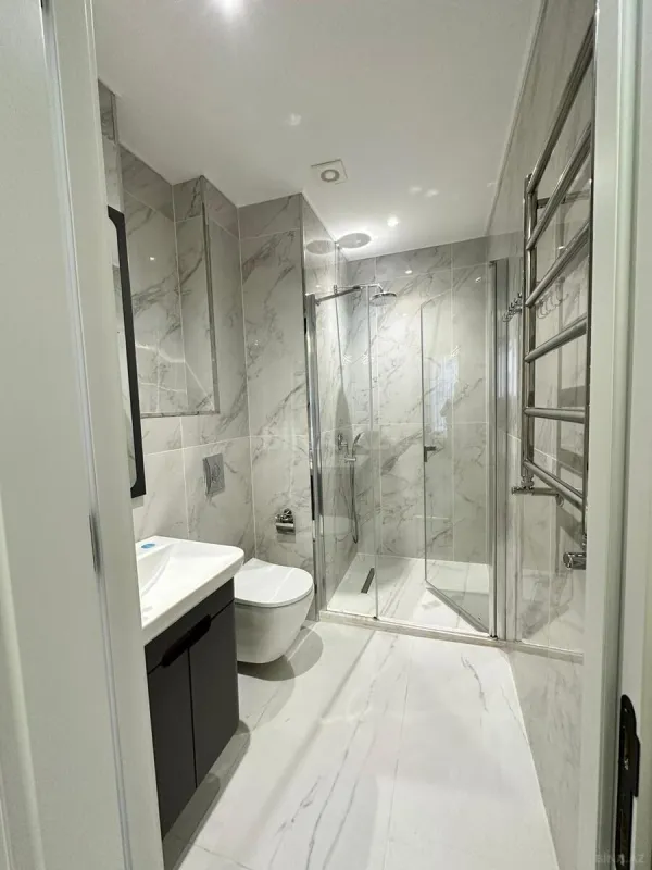 Kirayə verilir 3 otaqlı mənzil 100 m²