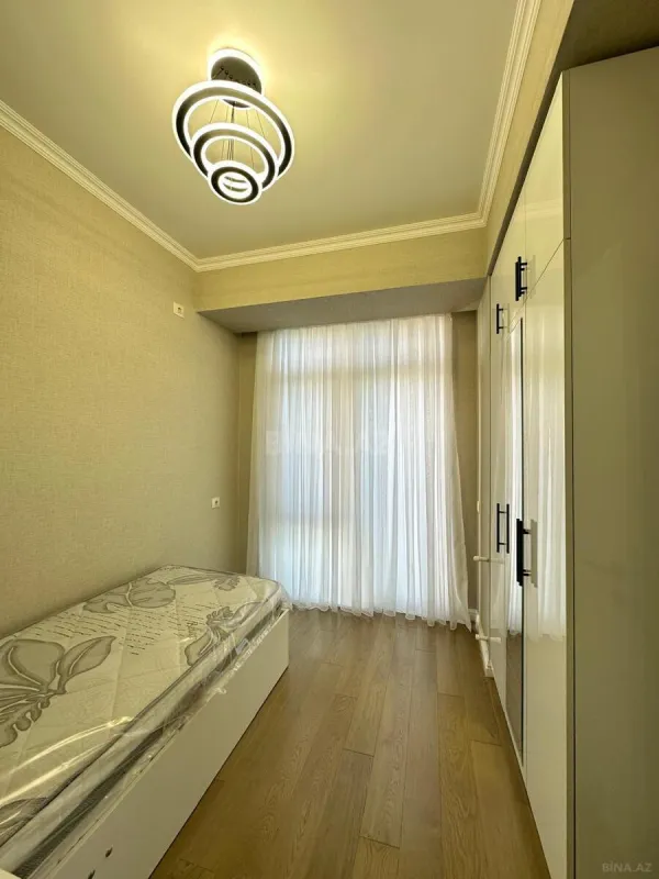 Kirayə verilir 3 otaqlı mənzil 100 m²