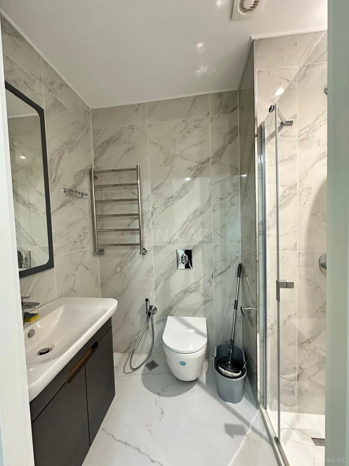 Kirayə verilir 3 otaqlı mənzil 100 m²