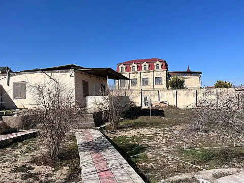 Satılır 3 otaqlı həyət evi 150 m²