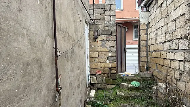 Satılır torpaq sahəsi 2.5 m²