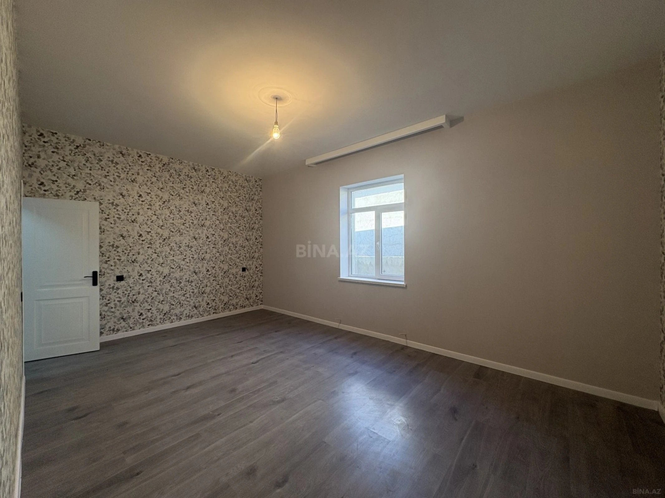 Satılır 4 otaqlı həyət evi 100 m²