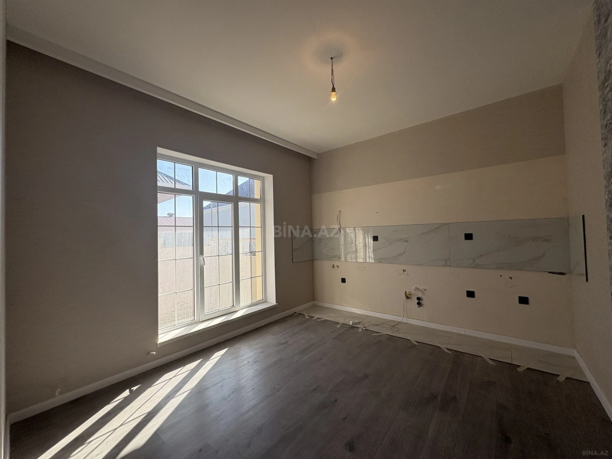 Satılır 4 otaqlı həyət evi 100 m²