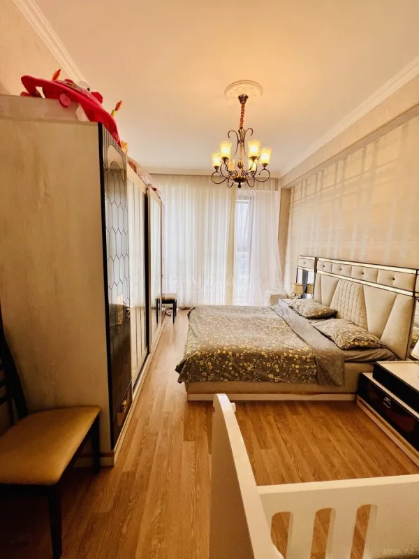 Satılır 3 otaqlı mənzil 100 m²
