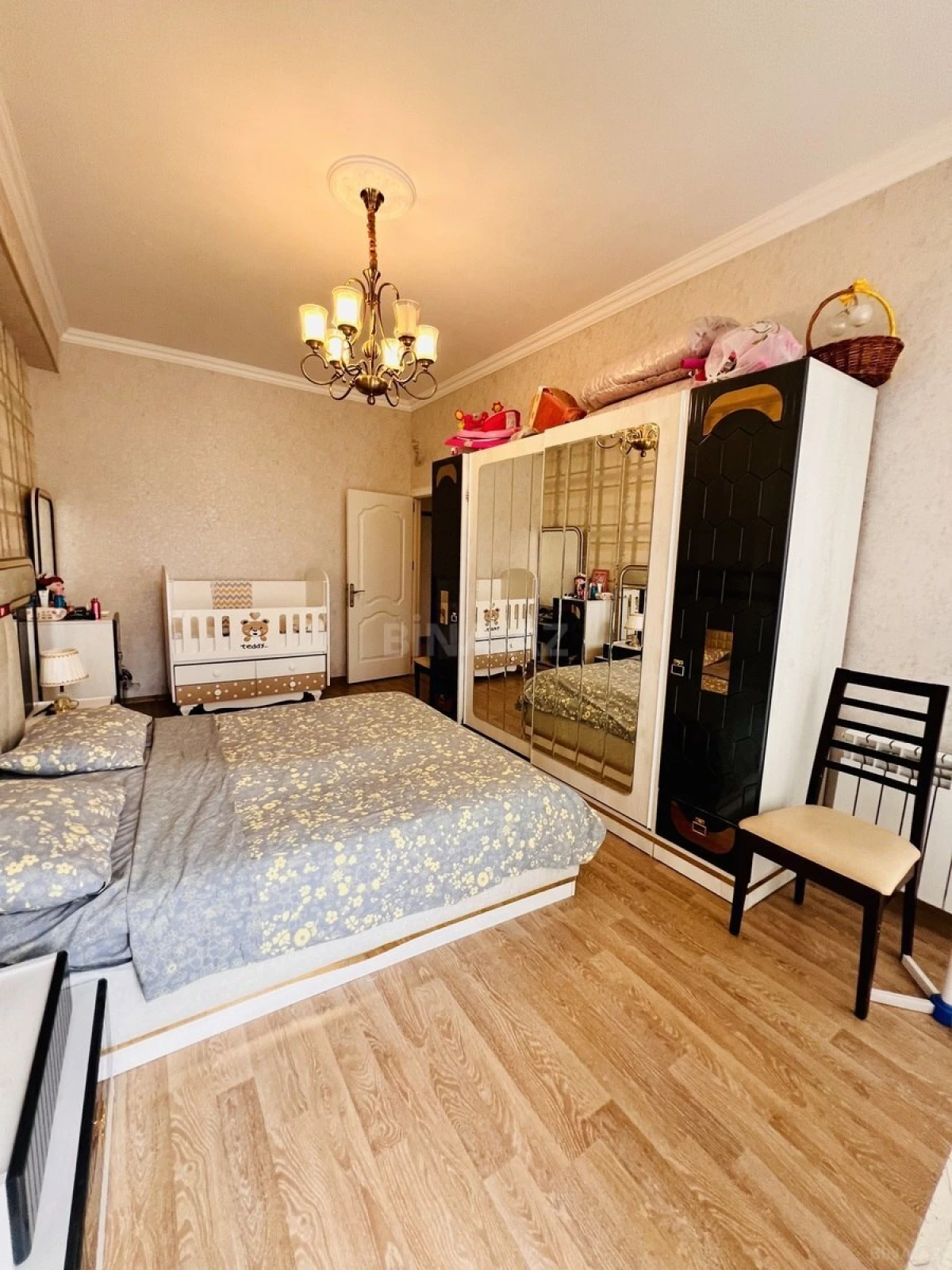 Satılır 3 otaqlı mənzil 100 m²