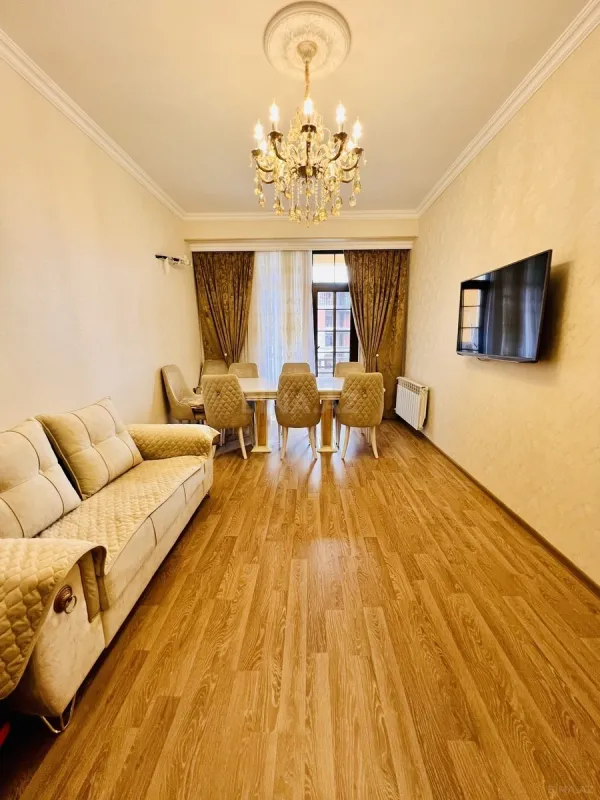 Satılır 3 otaqlı mənzil 100 m²