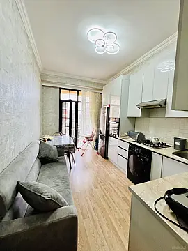Satılır 3 otaqlı mənzil 100 m²