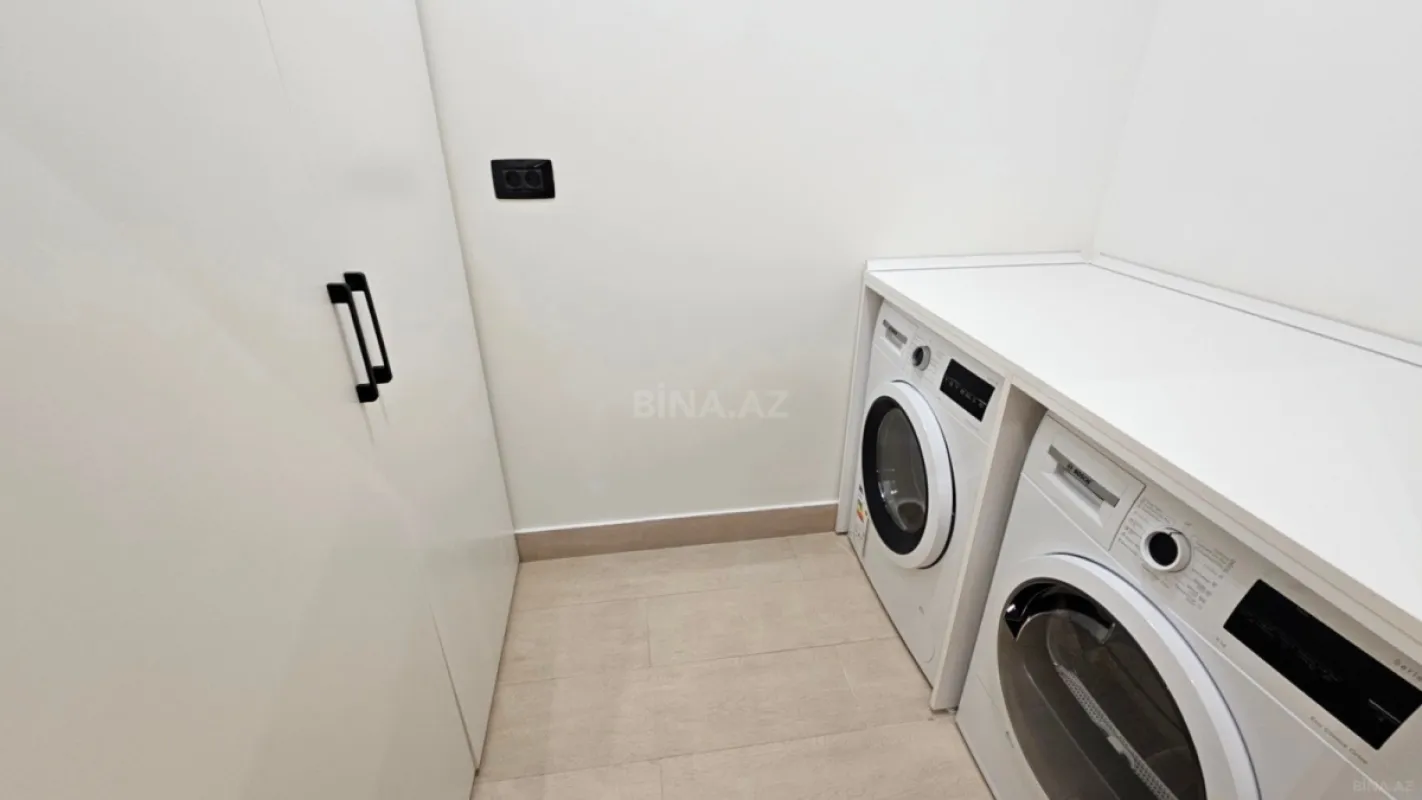 Satılır 4 otaqlı mənzil 164 m²
