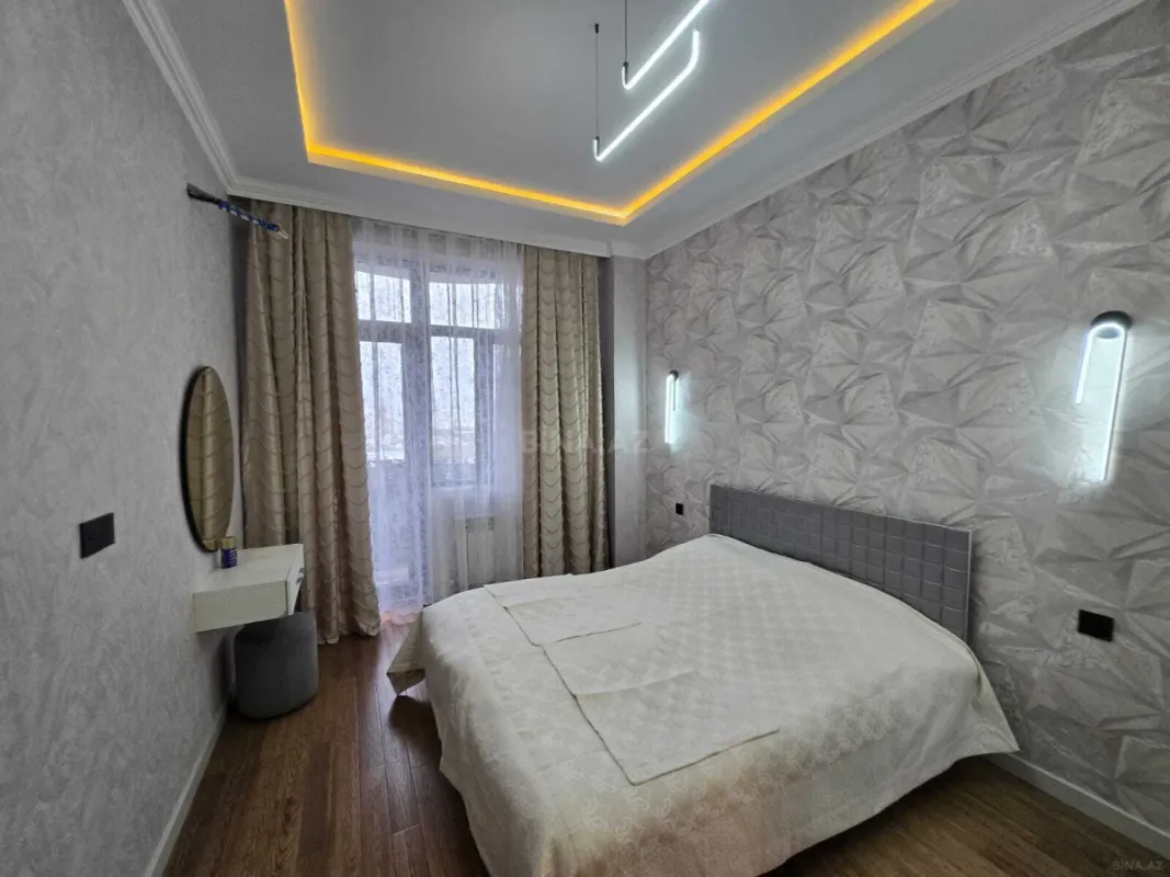 Satılır 3 otaqlı mənzil 100 m²