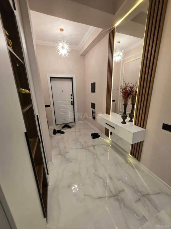 Satılır 3 otaqlı mənzil 100 m²