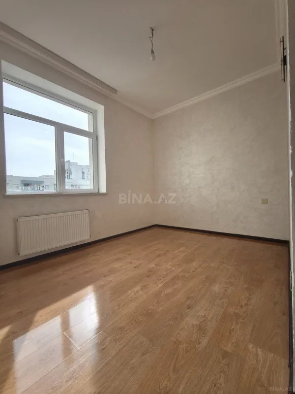 Satılır 2 otaqlı mənzil 72 m²