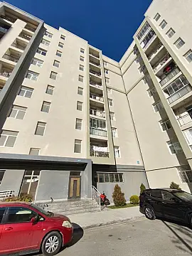 Satılır 2 otaqlı mənzil 72 m² — Bakı, İnşaatçılar 2 otaq 72.00 m²