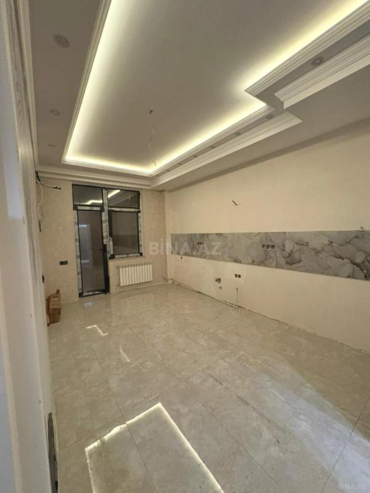 Satılır 2 otaqlı mənzil 72 m²