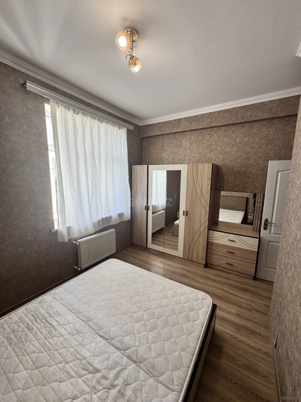 Kirayə verilir 2 otaqlı mənzil 63 m²