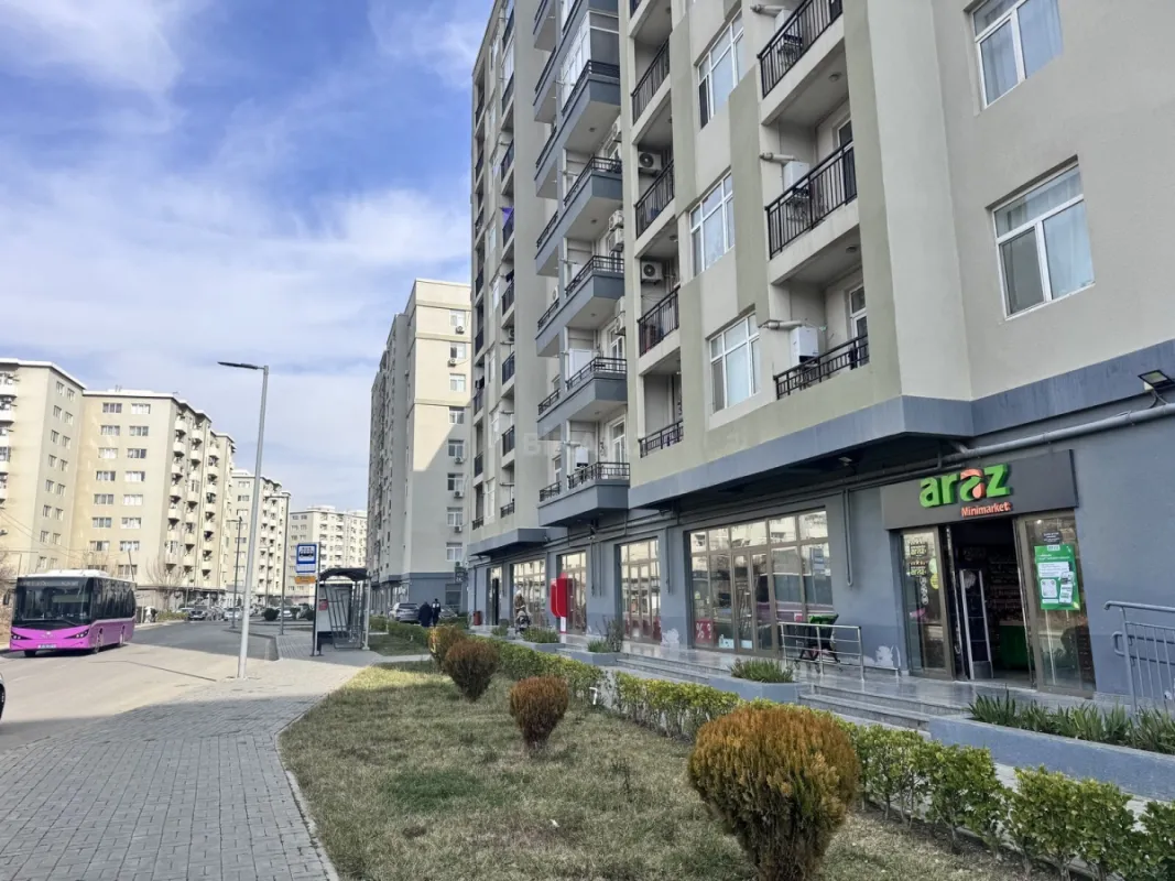 Kirayə verilir 2 otaqlı mənzil 63 m²