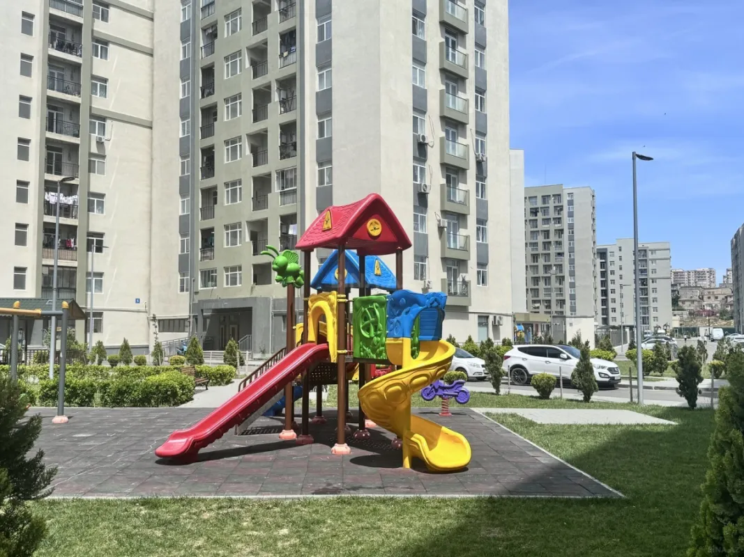 Kirayə verilir 2 otaqlı mənzil 63 m²