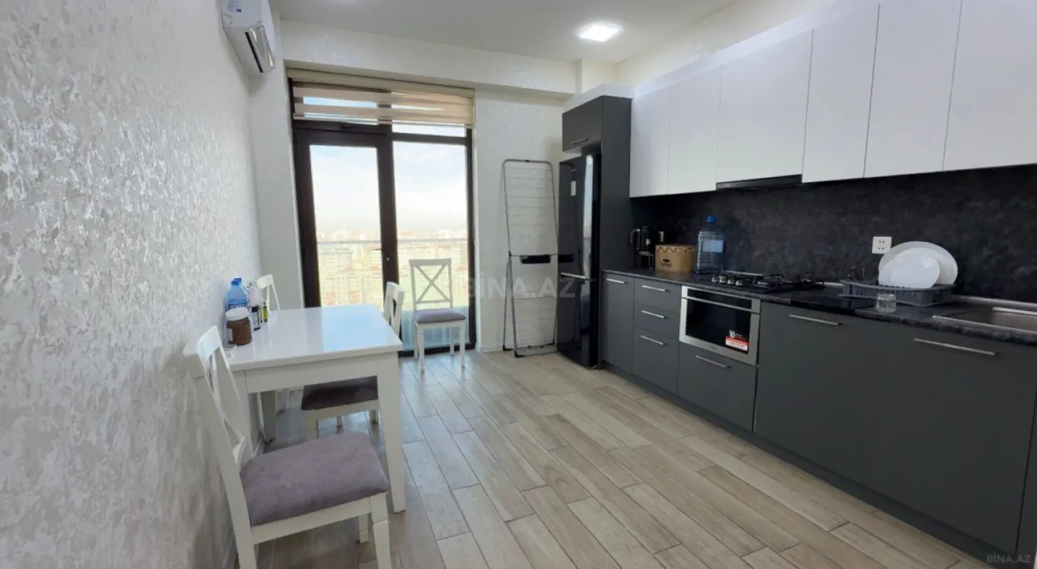 Kirayə verilir 2 otaqlı mənzil 70 m²