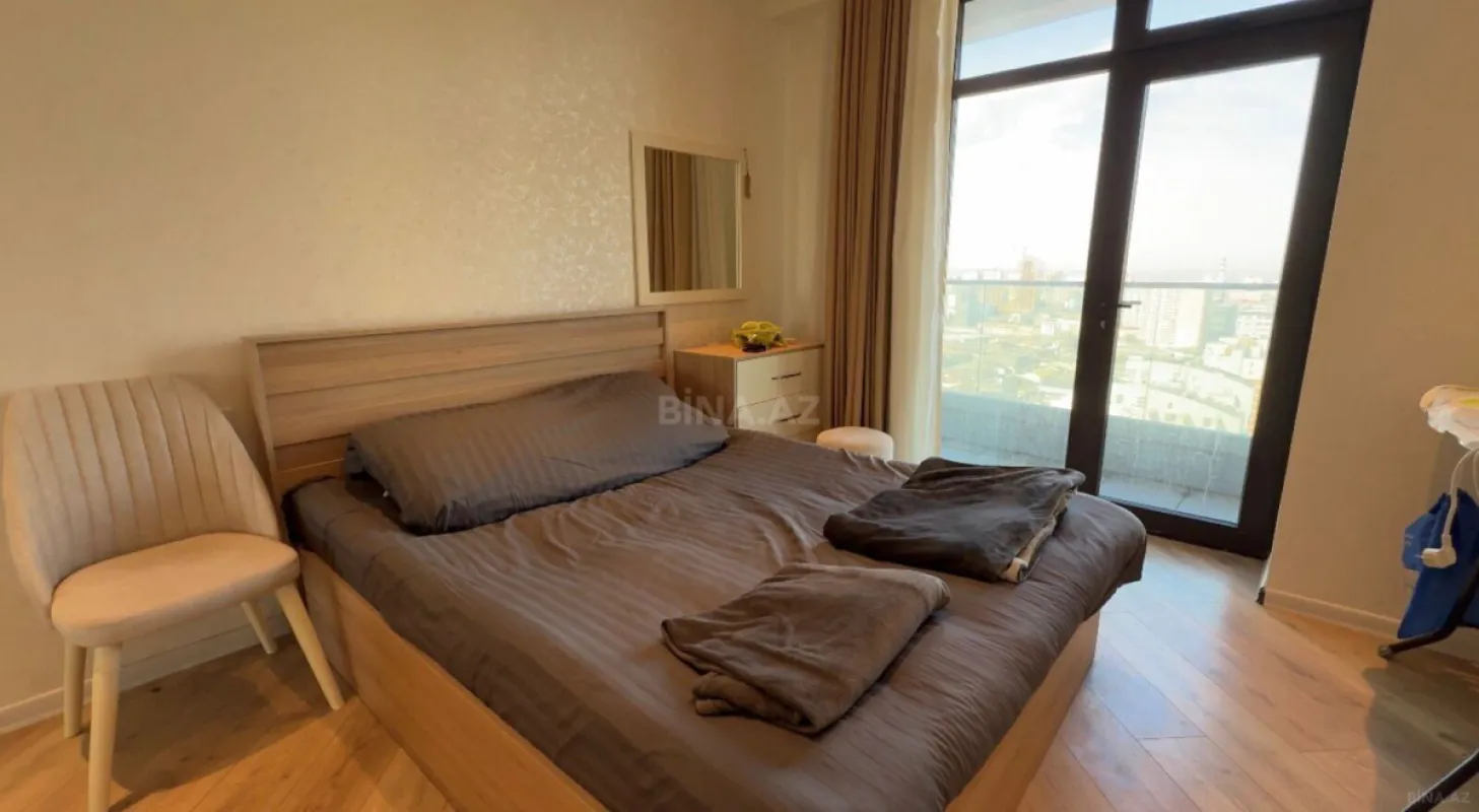Kirayə verilir 2 otaqlı mənzil 70 m²