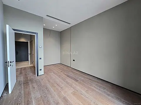 Satılır 2 otaqlı mənzil 78 m²