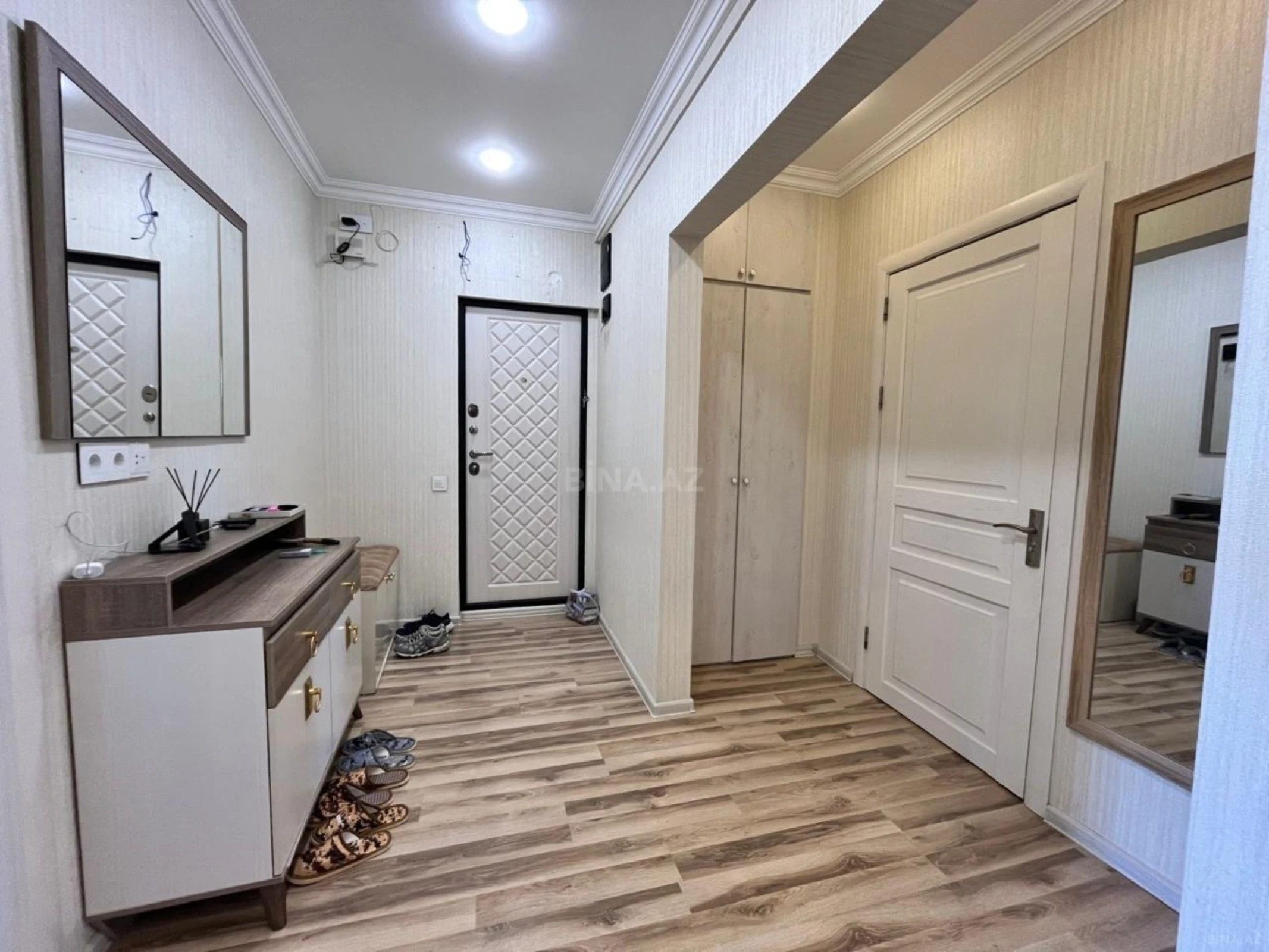 Satılır 3 otaqlı mənzil 80 m²