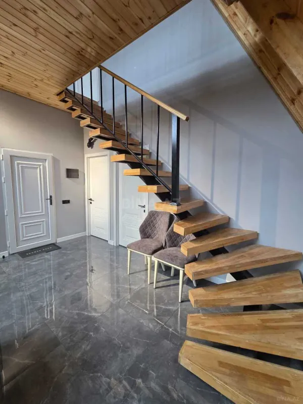 Satılır 4 otaqlı həyət evi 80 m²