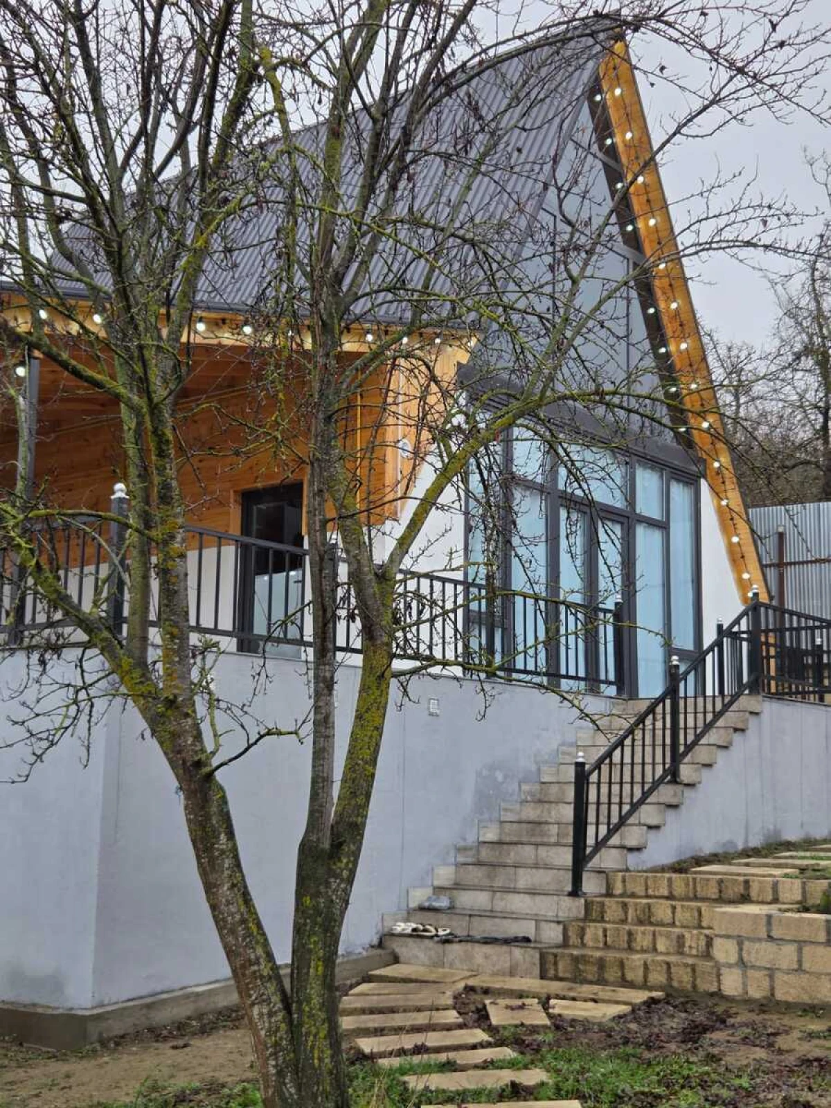 Satılır 4 otaqlı həyət evi 80 m²