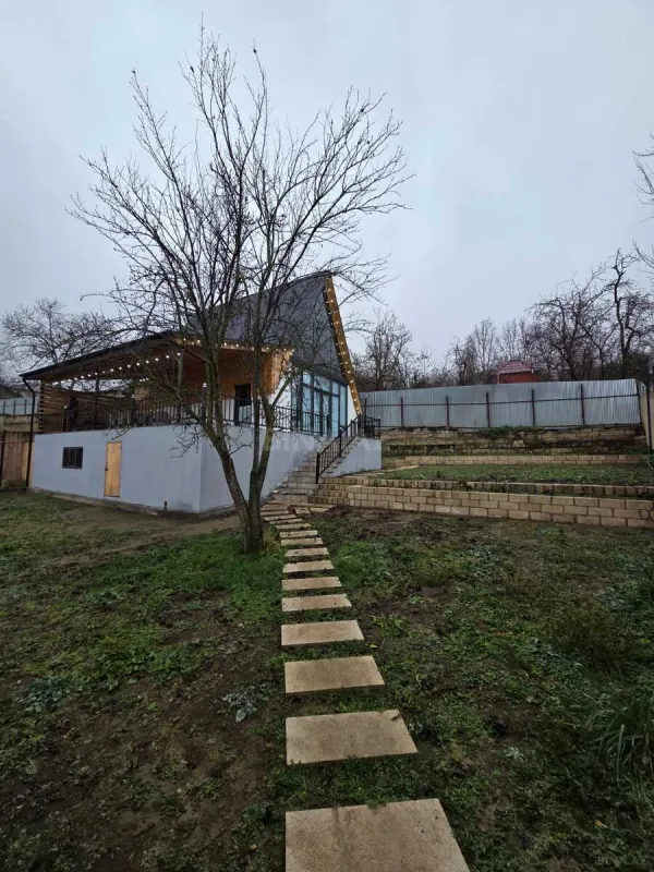 Satılır 4 otaqlı həyət evi 80 m²