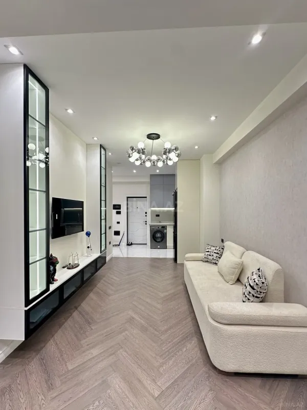 Satılır 2 otaqlı mənzil 60 m²