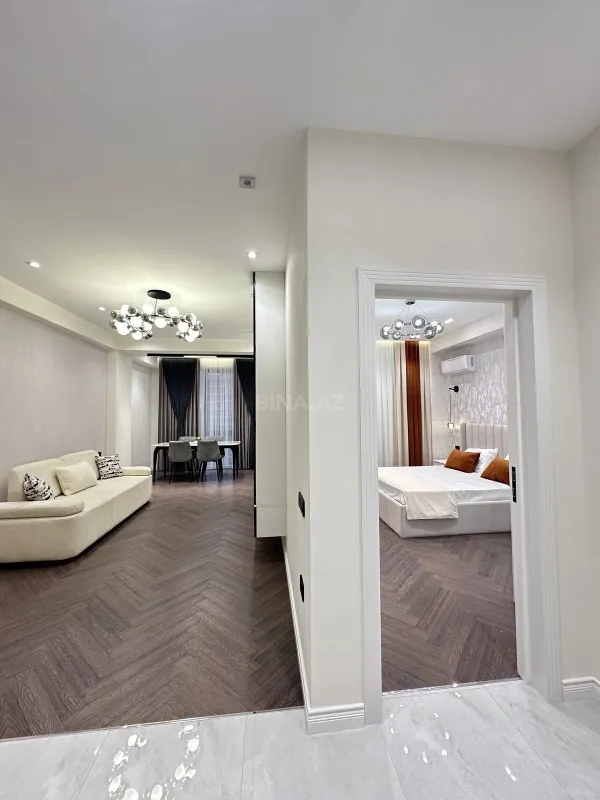 Satılır 2 otaqlı mənzil 60 m²