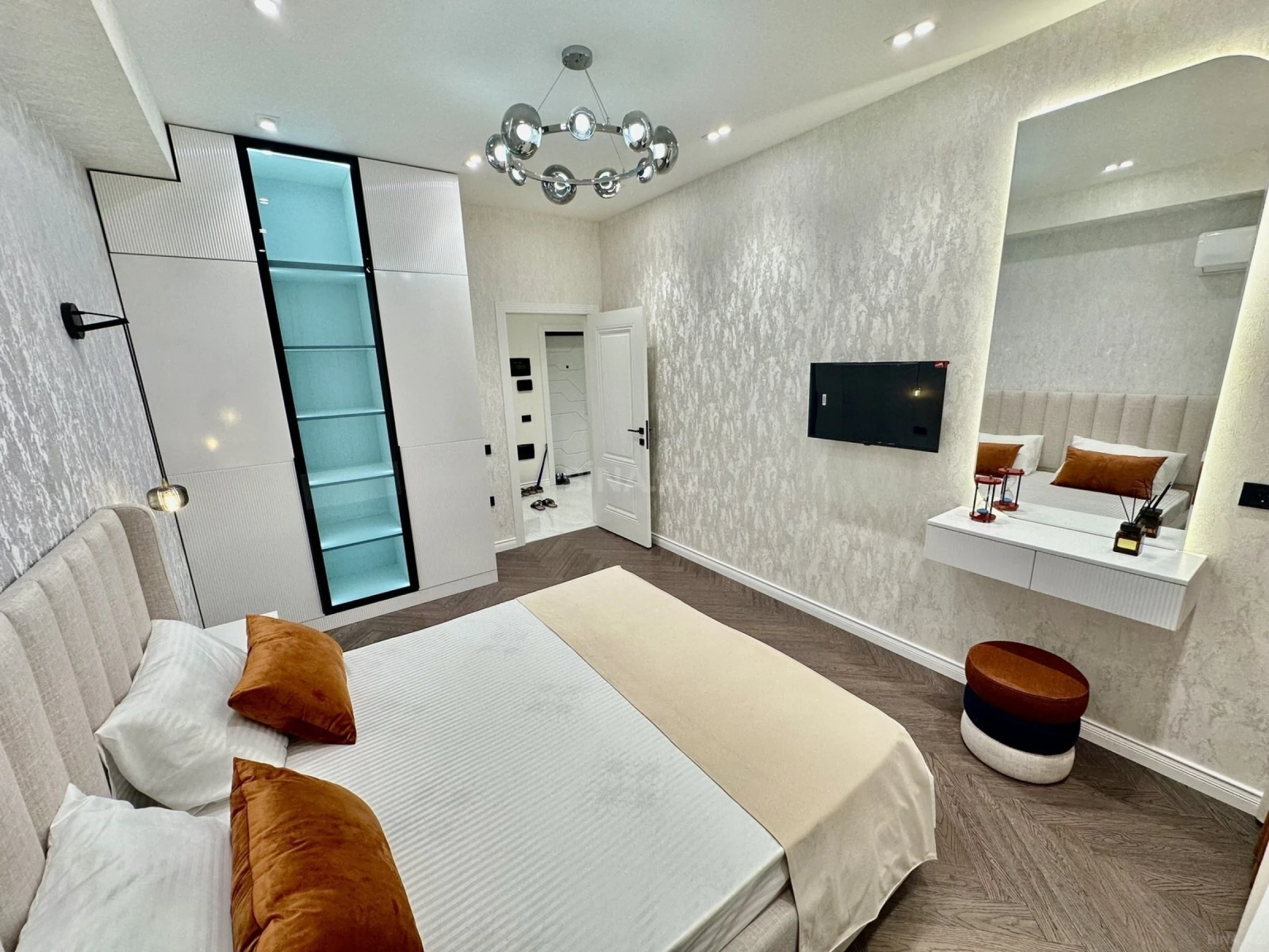 Satılır 2 otaqlı mənzil 60 m²