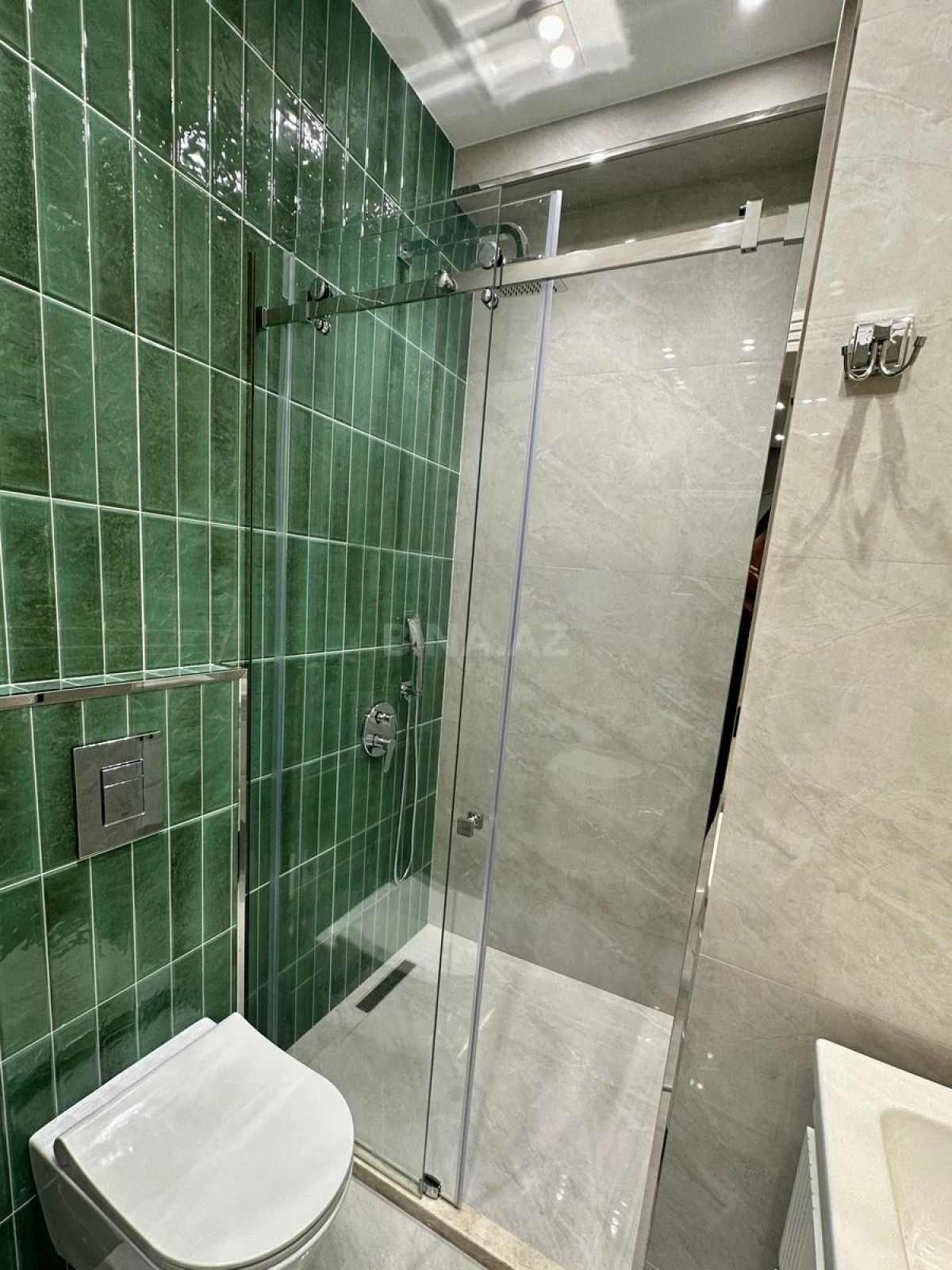 Satılır 2 otaqlı mənzil 60 m²