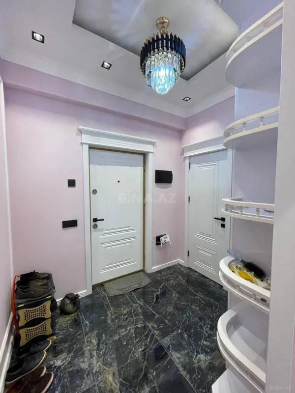 Kirayə verilir 2 otaqlı mənzil 75 m²