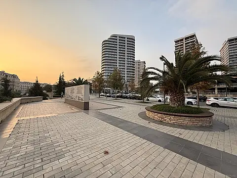 Satılır 3 otaqlı mənzil 109 m² — Bakı 3 otaq 109.00 m²