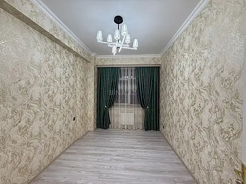 Satılır 3 otaqlı mənzil 92 m²