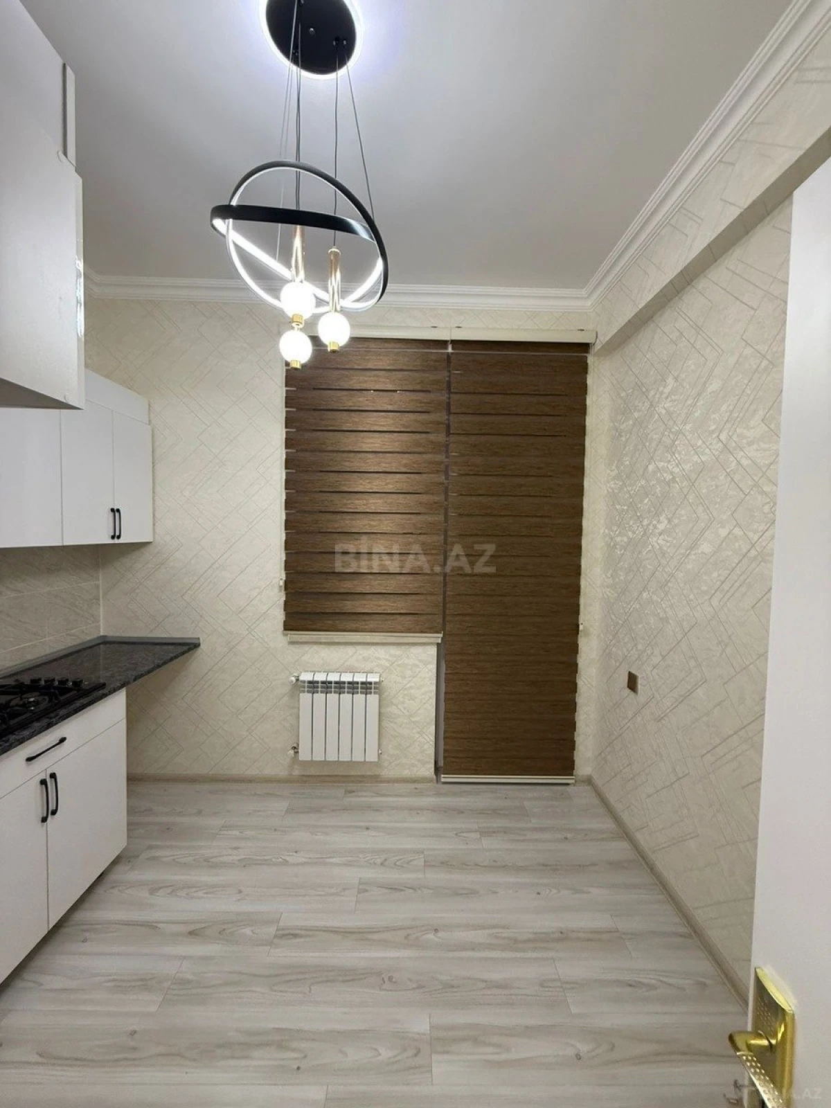 Satılır 3 otaqlı mənzil 92 m²